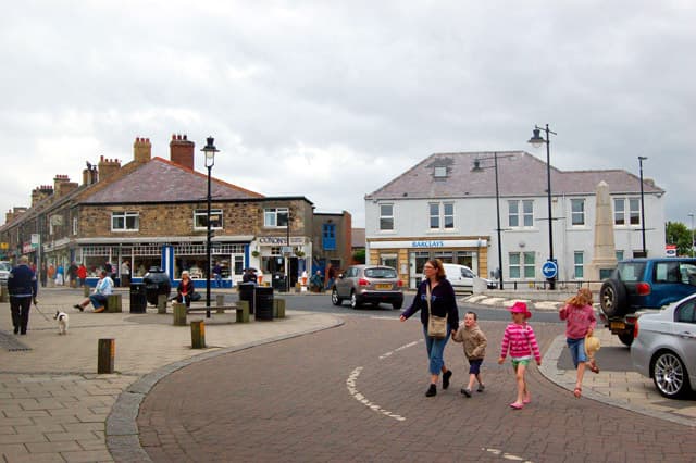 Dog-friendly Seahouses