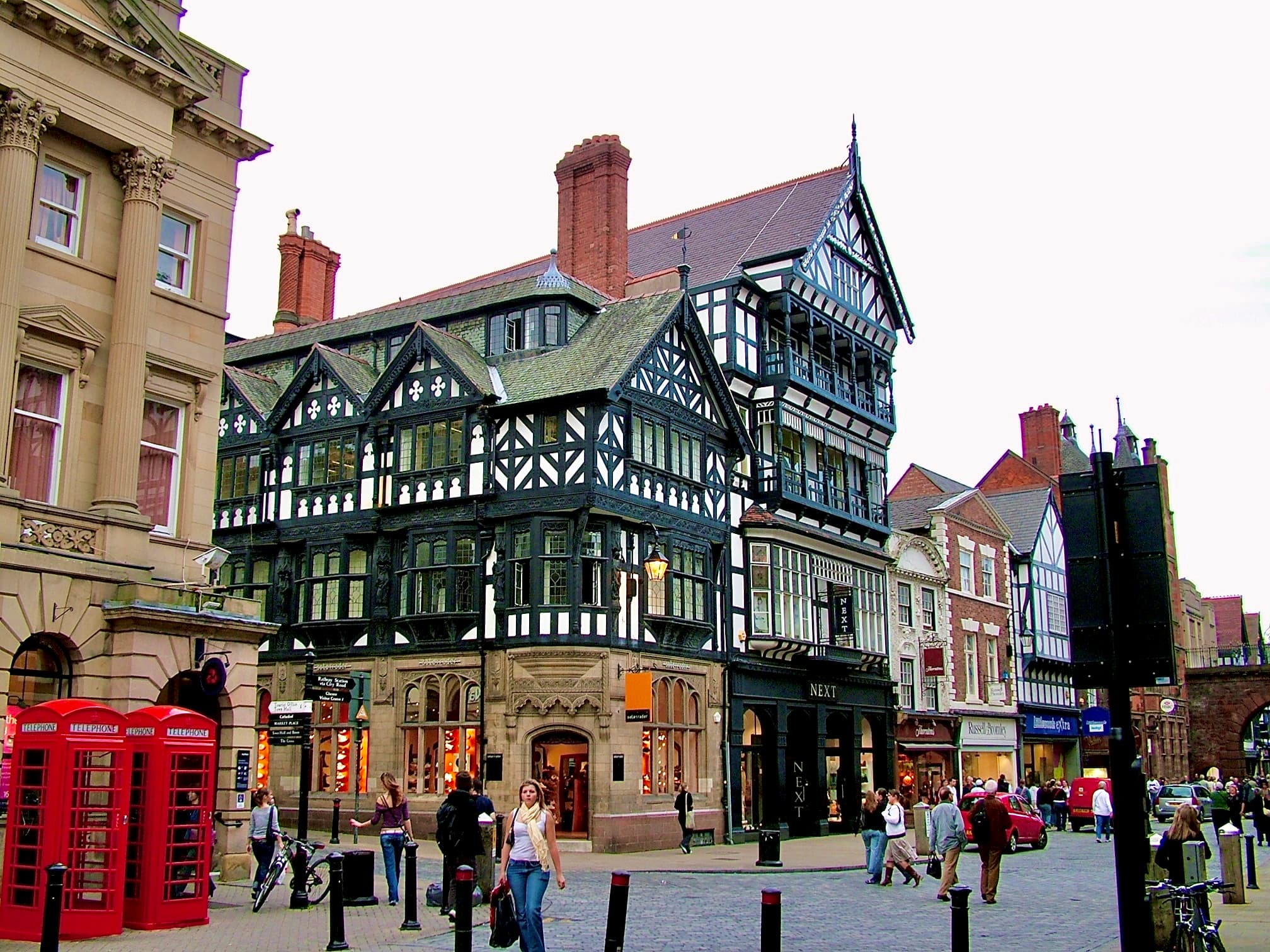 Dog-friendly Chester
