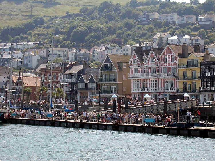 Dog-friendly Dartmouth