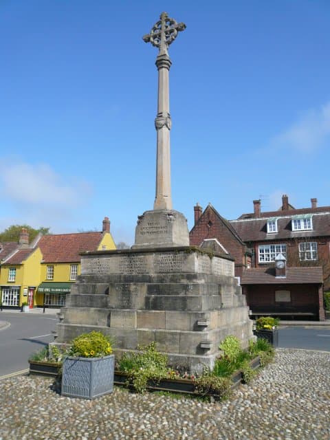 Dog-friendly Holt